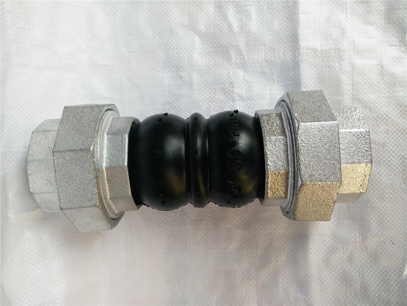 JGD-B型絲扣連接橡膠接頭